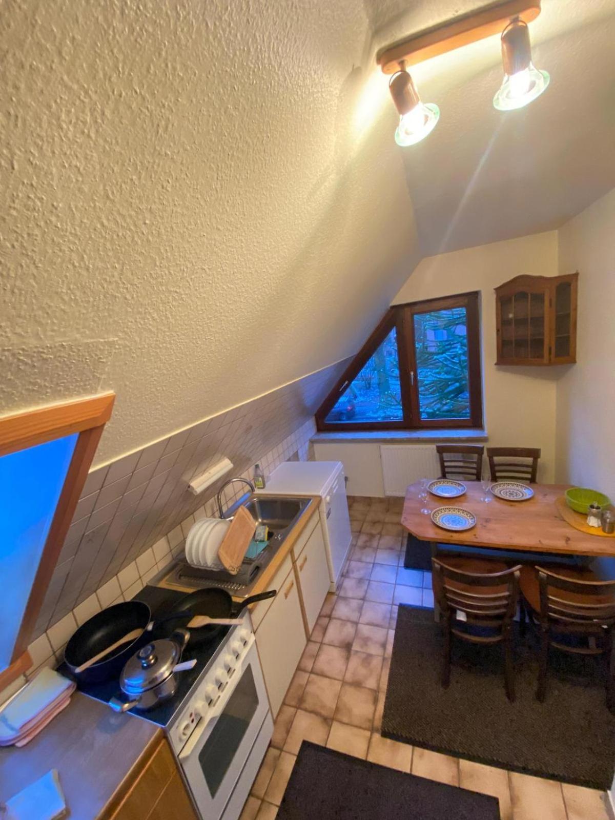 Gartenblick-Oase: Obergeschosswohnung In Hamburg Kültér fotó